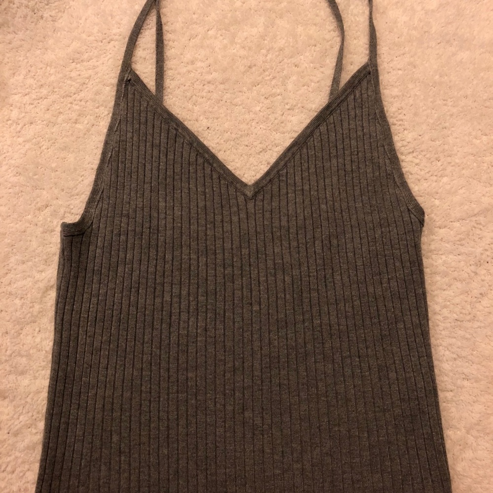 Grey tank top